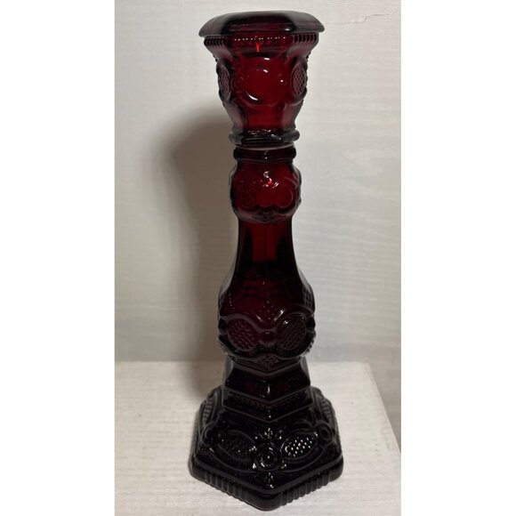 Avon Cape Cod Chandelier Candlestick 5 Oz Skin So Soft Bath Oil Vtg NOS Box 8.5" - Picture 4 of 10